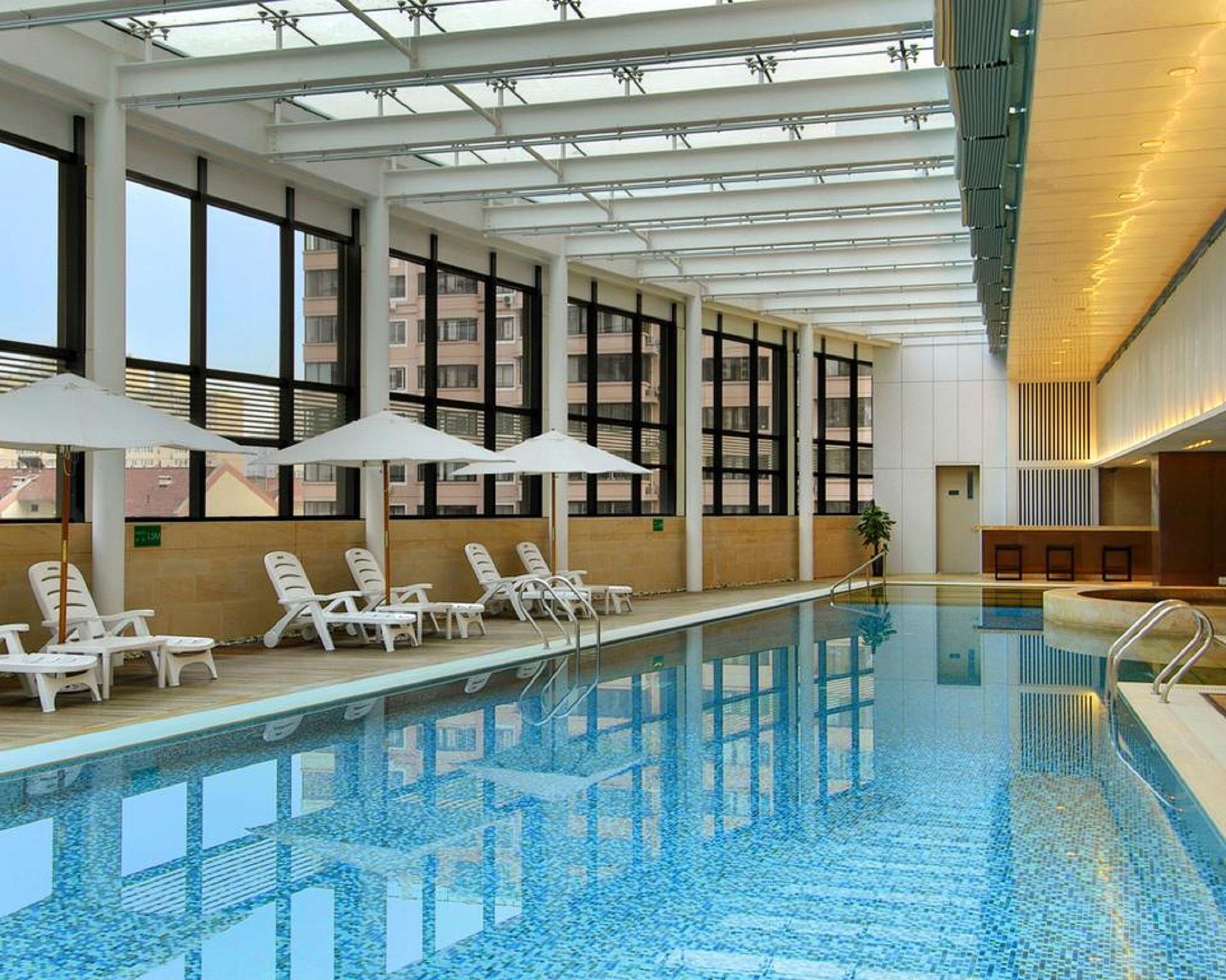 Отель Marco Polo Parkside,