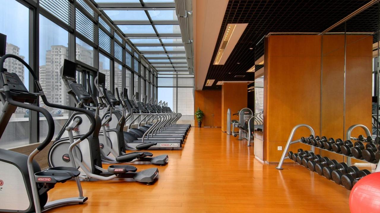 Отель Marco Polo Parkside,